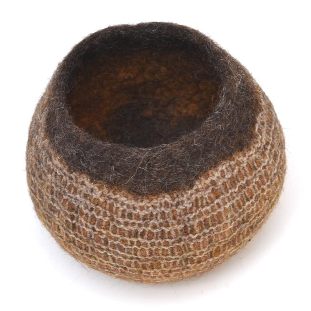 pot en feutre ocre