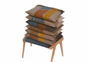 coussins en feutre de laine, couleur végétale, teinture naturelle